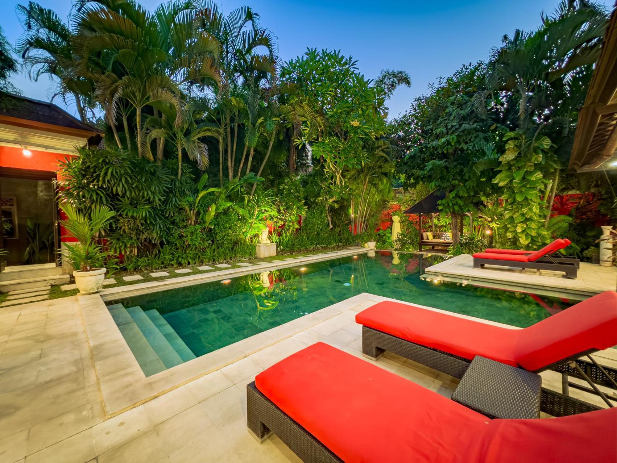 Villa Bugis Abimanyu Seminyak Номер фото