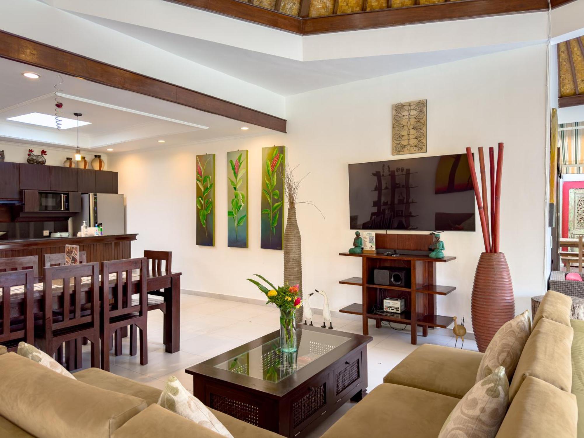 Villa Bugis Abimanyu Seminyak Номер фото