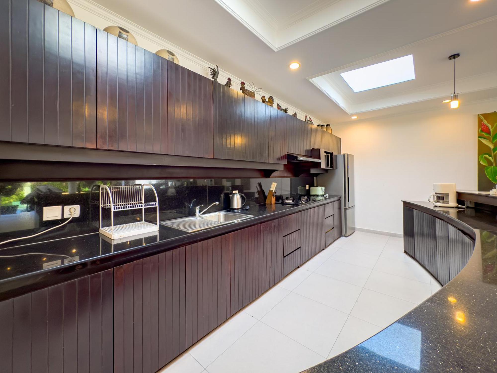 Villa Bugis Abimanyu Seminyak Номер фото