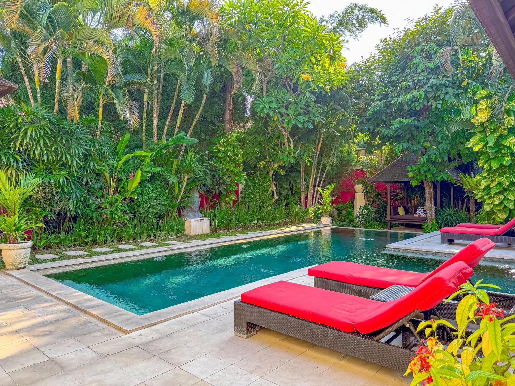 Villa Bugis Abimanyu Seminyak Номер фото